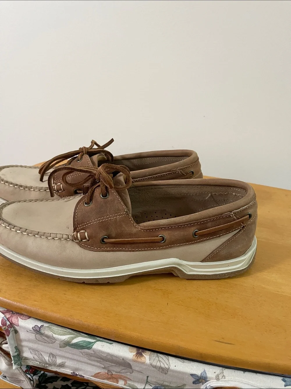Adirondack Two-Tone Tan & Beige Leather Boat Shoes